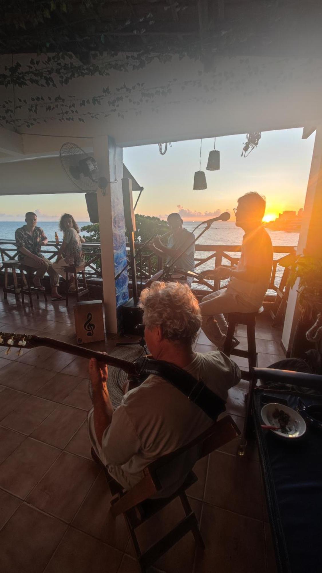 Hostel Recanto Da Sereia Салвадор Екстериор снимка