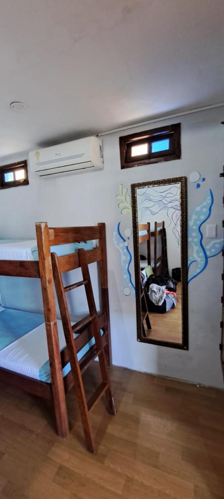 Hostel Recanto Da Sereia Салвадор Стая снимка